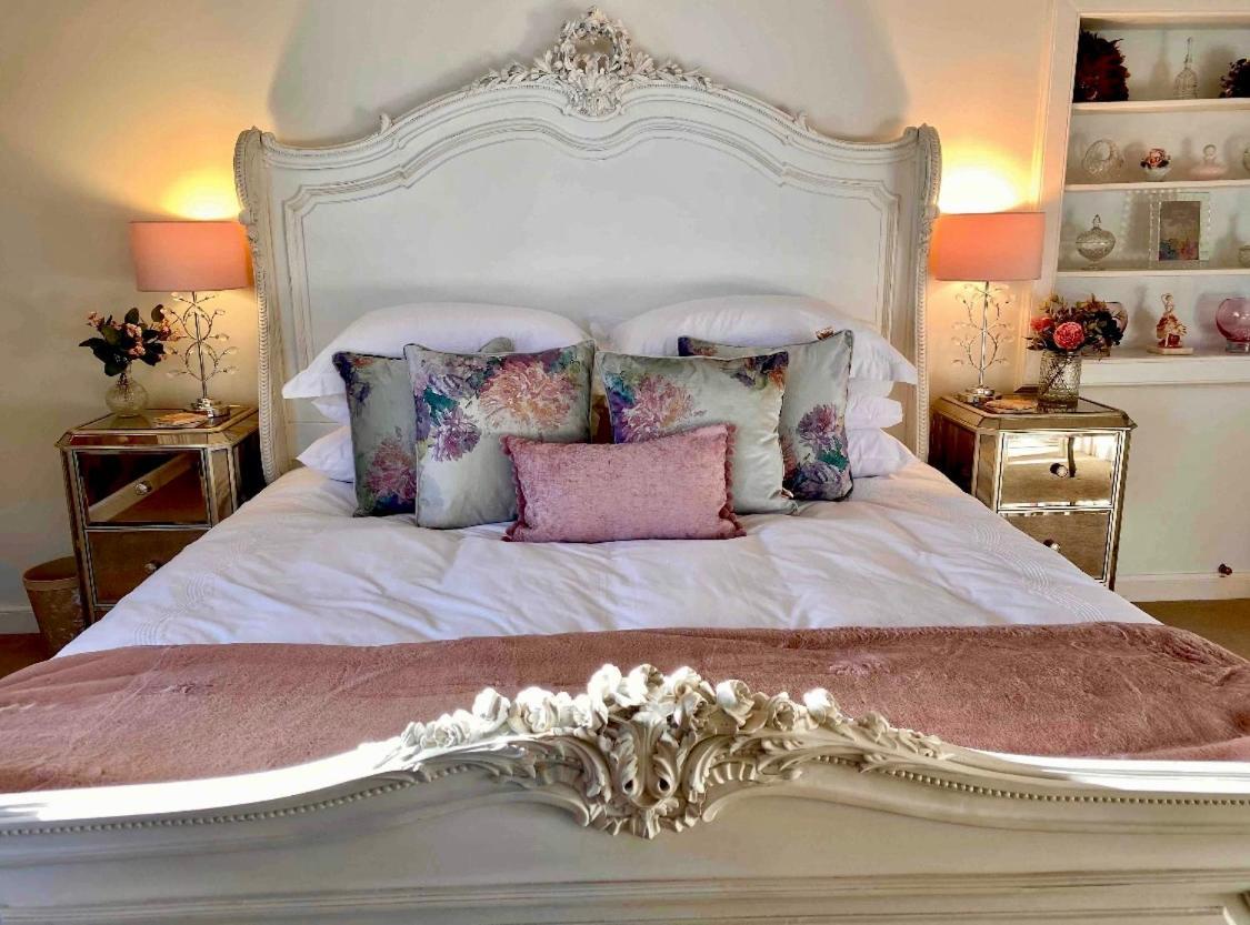 Private Room & Bathroom In Manor House Maybole エクステリア 写真