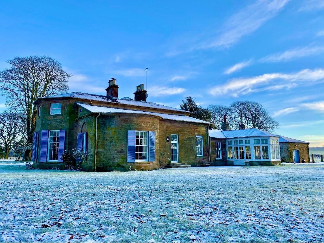 Private Room & Bathroom In Manor House Maybole エクステリア 写真